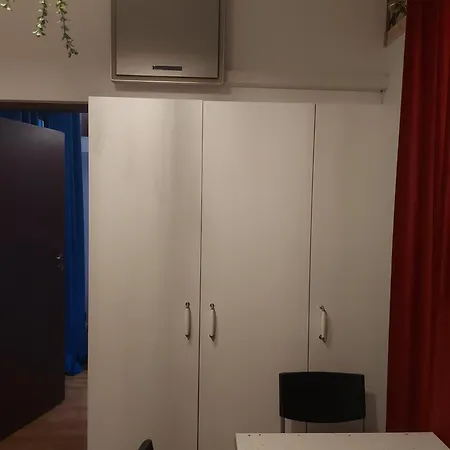 Bucharestsuite * בוקרשט