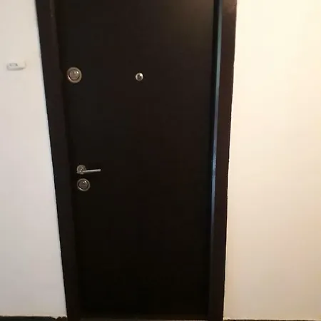 Bucharestsuite * 布加勒斯特